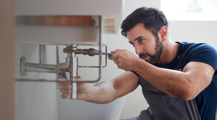 Professional water heater installation services in Rhodes, MI